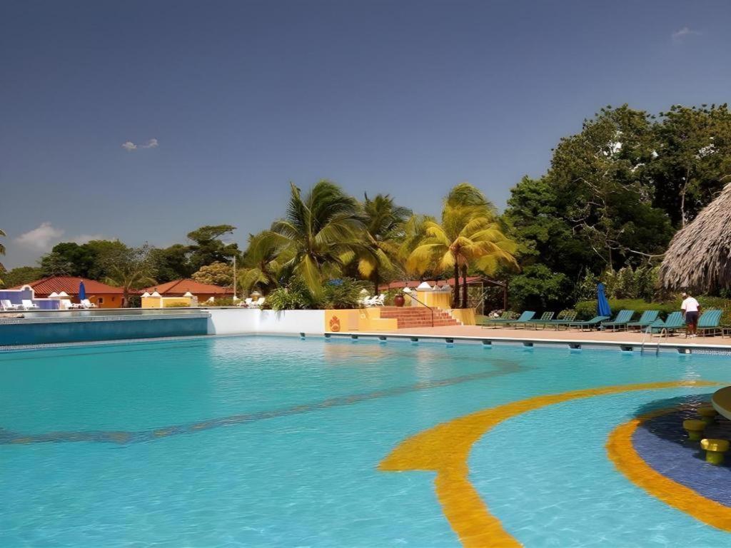 קולון Hotel Melia Panama Canal מראה חיצוני תמונה